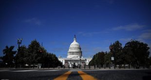 WASHINGTON, DC - SEPTEMBER 29:  The United States Capitol building is seen as Congress remains gridlocked over legislation to continue funding the federal government September 29, 2013 in Washington, DC. The House of Representatives passed a continuing resolution with language to defund U.S. President Barack Obama's national health care plan yesterday, but Senate Majority Leader Harry Reid has indicated the U.S. Senate will not consider the legislation as passed by the House.  (Photo by Win McNamee/Getty Images)