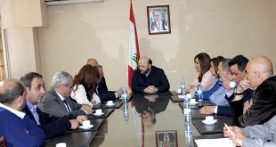 1520344841_MinisterMelhemRiachimeetsaDelegationfromTLEmployees