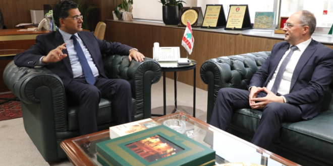 d72bb98c1f055f949439a29a6a1eae41