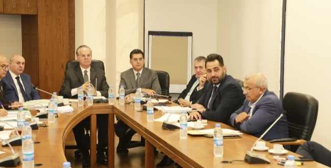 الإدارة والعدل