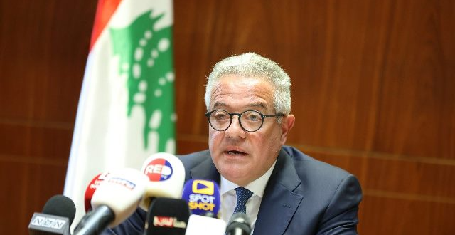 نقيب المحامين فادي المصري