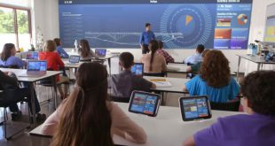 المدارس الذكية