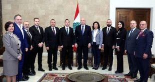 عون رجال الأعمال اللبناني العماني