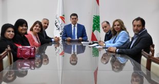 مرقص وفد رابطة موظفي الإدارة العامة