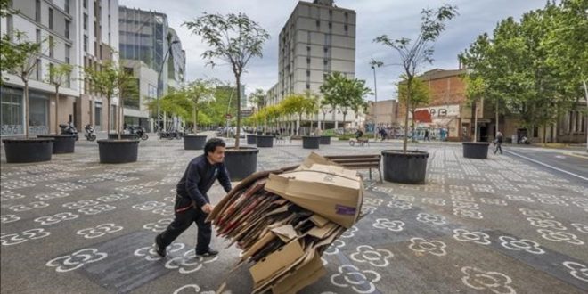 Barcelona  19 de abril de 2017   La superilla del Poblenou  Los vecinos  en contra  Almogavers    Roc Boronat y alrededores   Foto  Ricard Fadrique