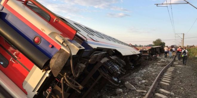 deraillement d'un-train-turquie